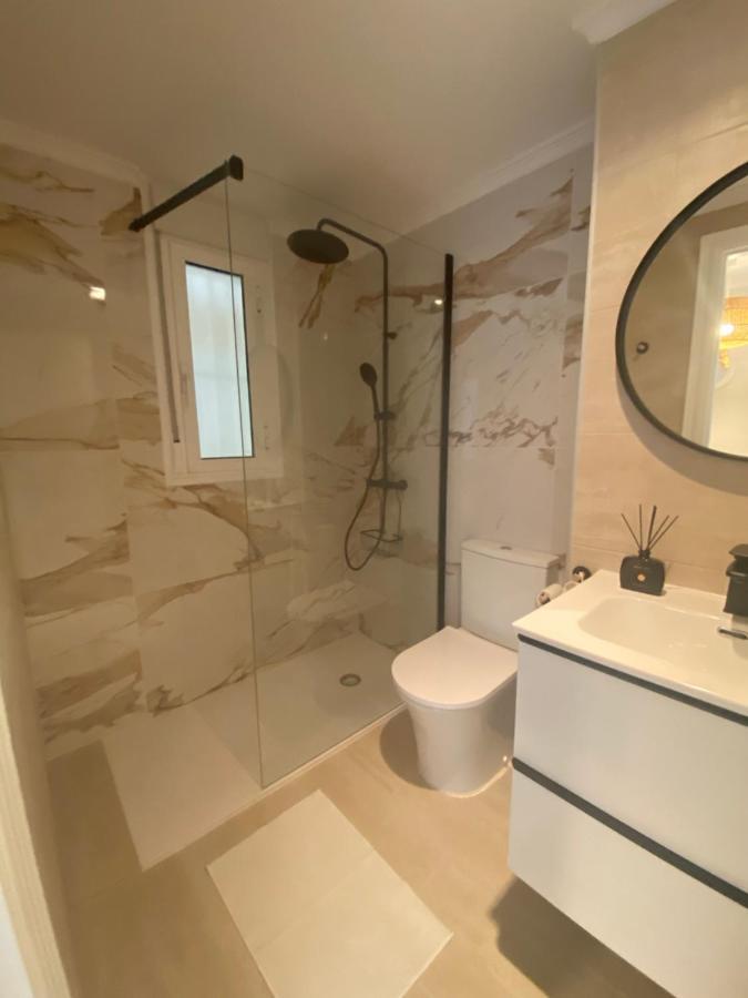 Casa Bendita - Luxury Apartment Бенидорм Экстерьер фото